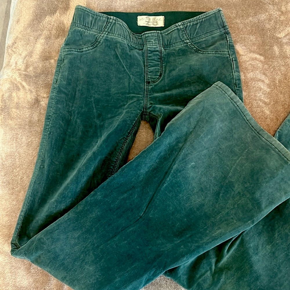 We The Free High Rise Corduroy Flare Pants Elastic Waist size 26 Emerald Green